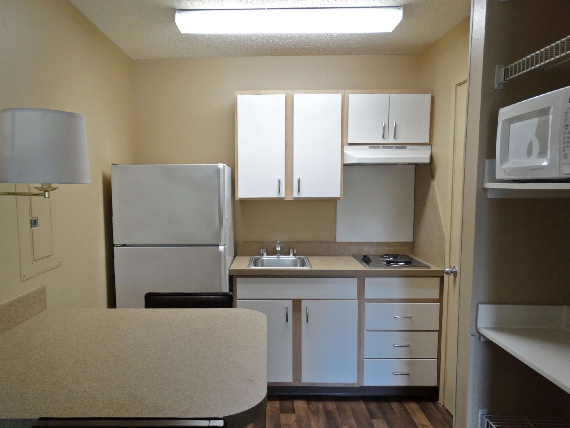 Extended Stay America Suites - San Antonio - Airport Εξωτερικό φωτογραφία